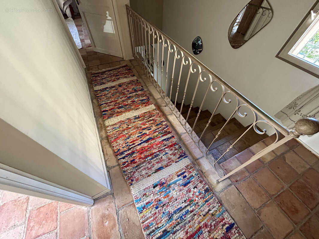 Maison à SAINT-QUENTIN-LA-POTERIE