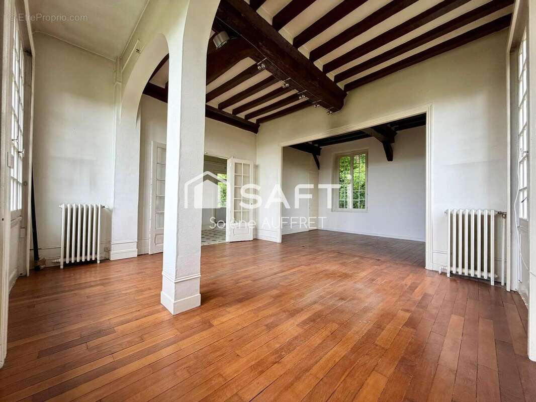 Photo 9 - Maison à CANTELEU