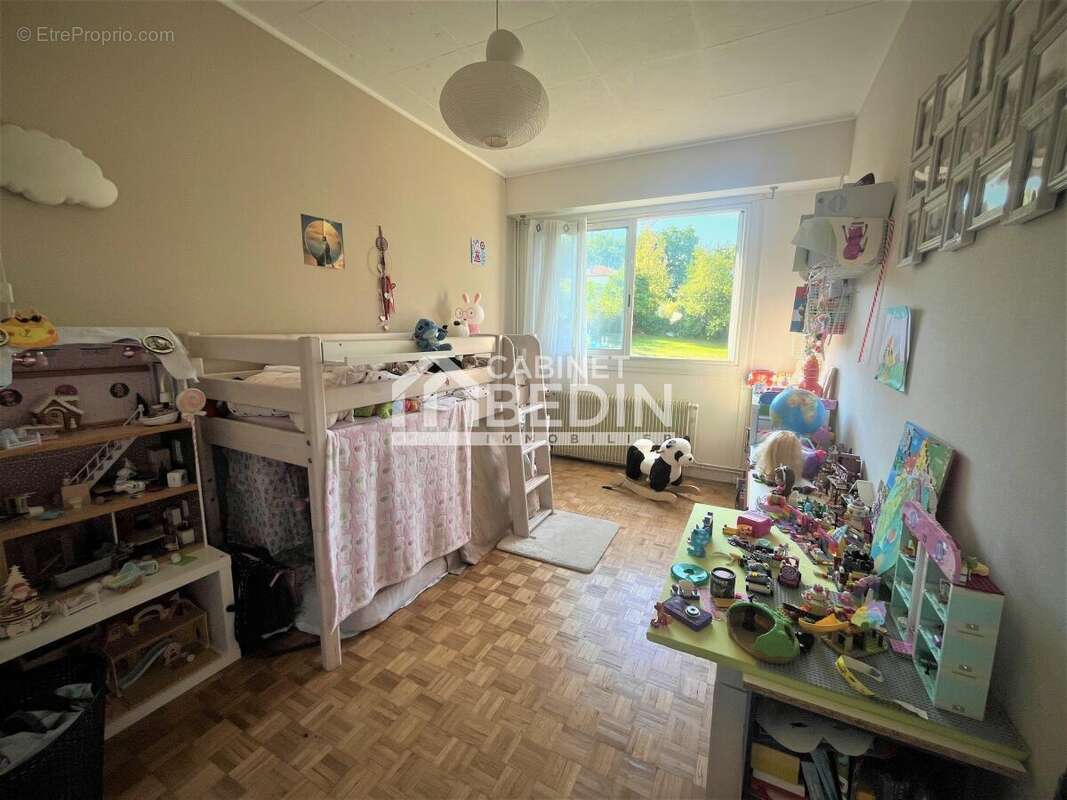 Appartement à CENON