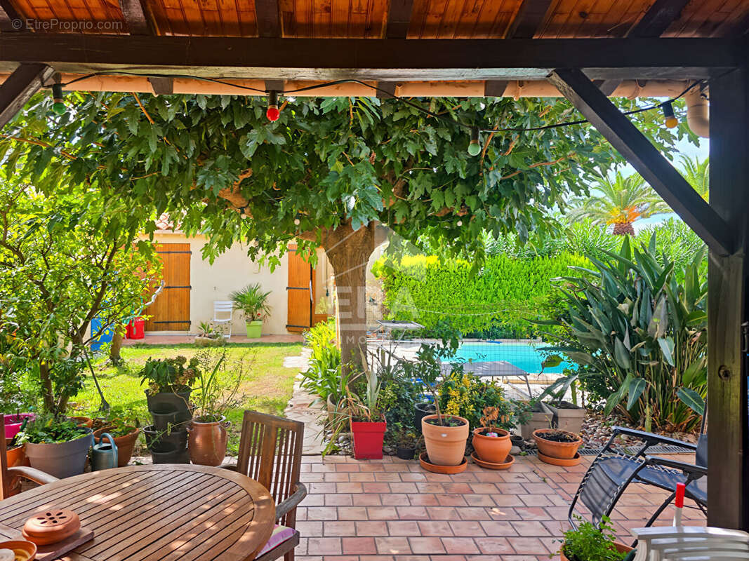 Maison à SAINT-CYPRIEN