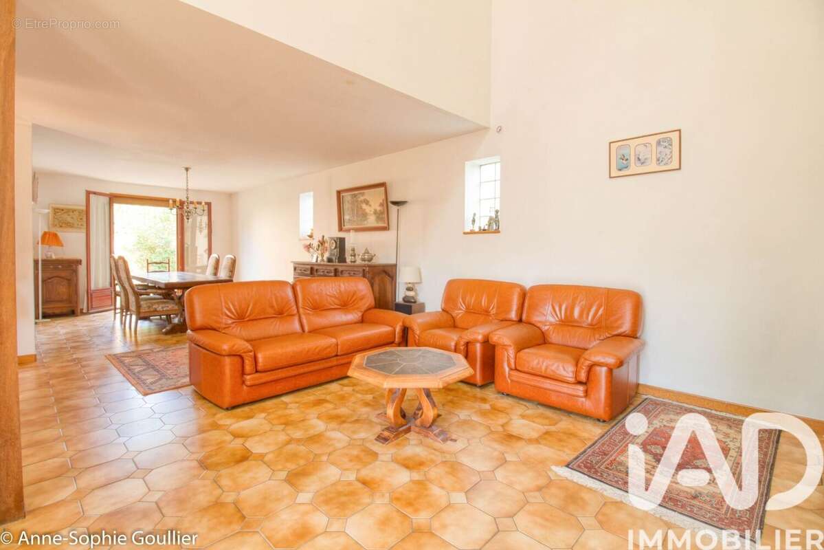 Photo 2 - Maison à CONFLANS-SAINTE-HONORINE