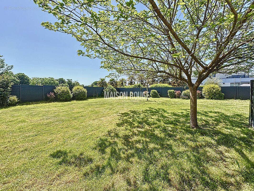 Maison à PLOUER-SUR-RANCE