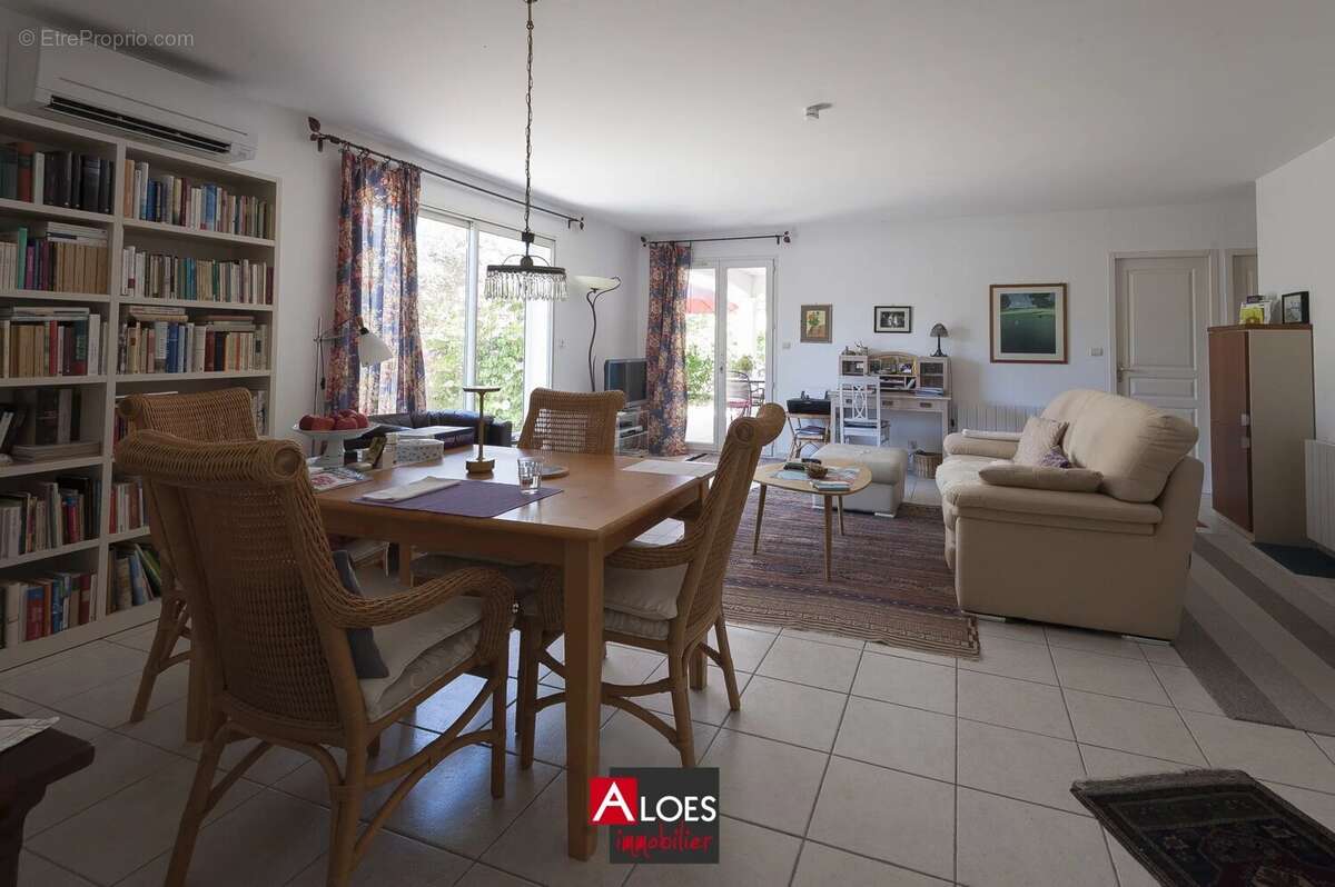 Maison à AIGUES-MORTES