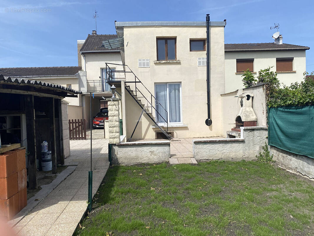 Maison à DRANCY