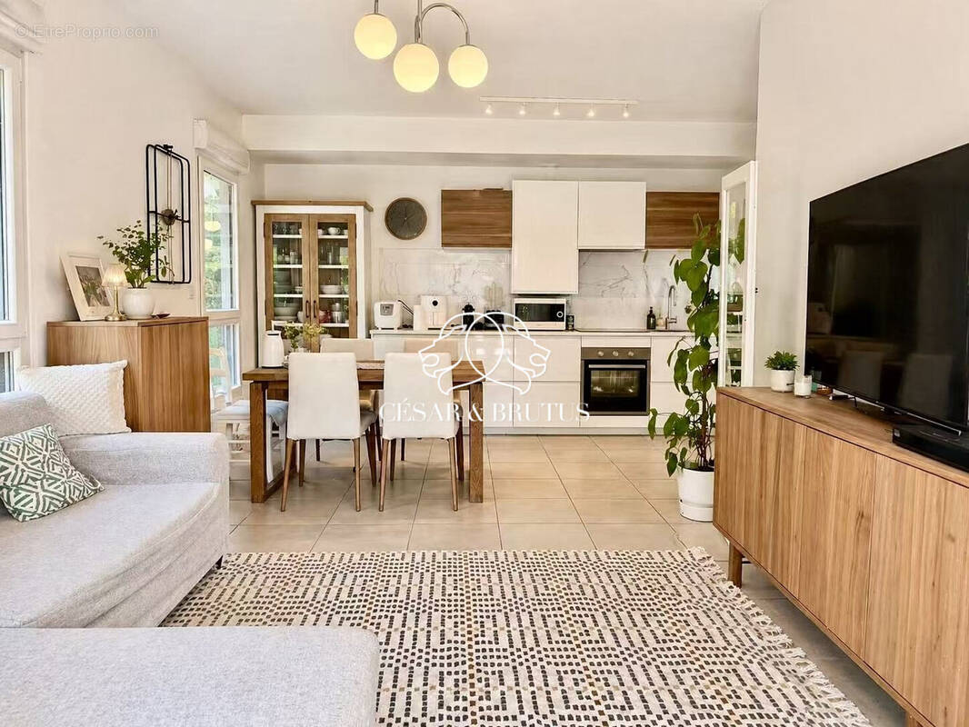 Appartement à LYON-7E