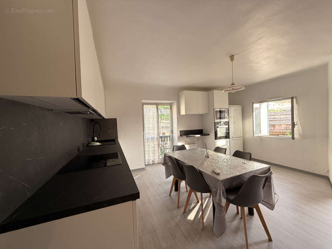 Appartement à MENTON