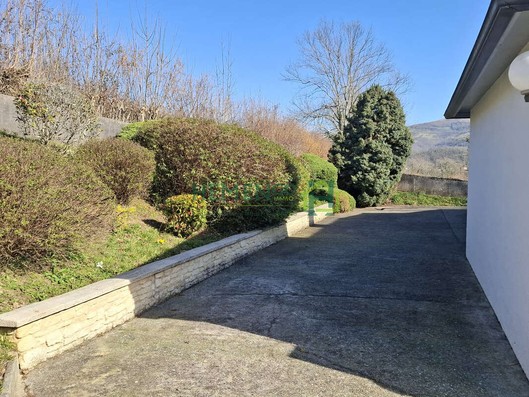 Maison à ALOS-SIBAS-ABENSE