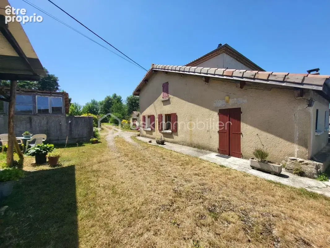 Maison T8 197 m2 terrain 1 ah - photo 14