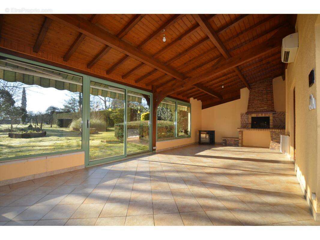 Maison à MONTPON-MENESTEROL