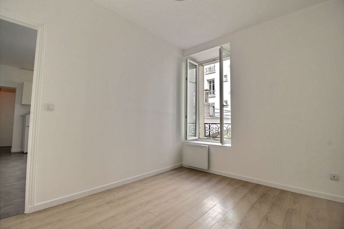 Appartement à ISSY-LES-MOULINEAUX