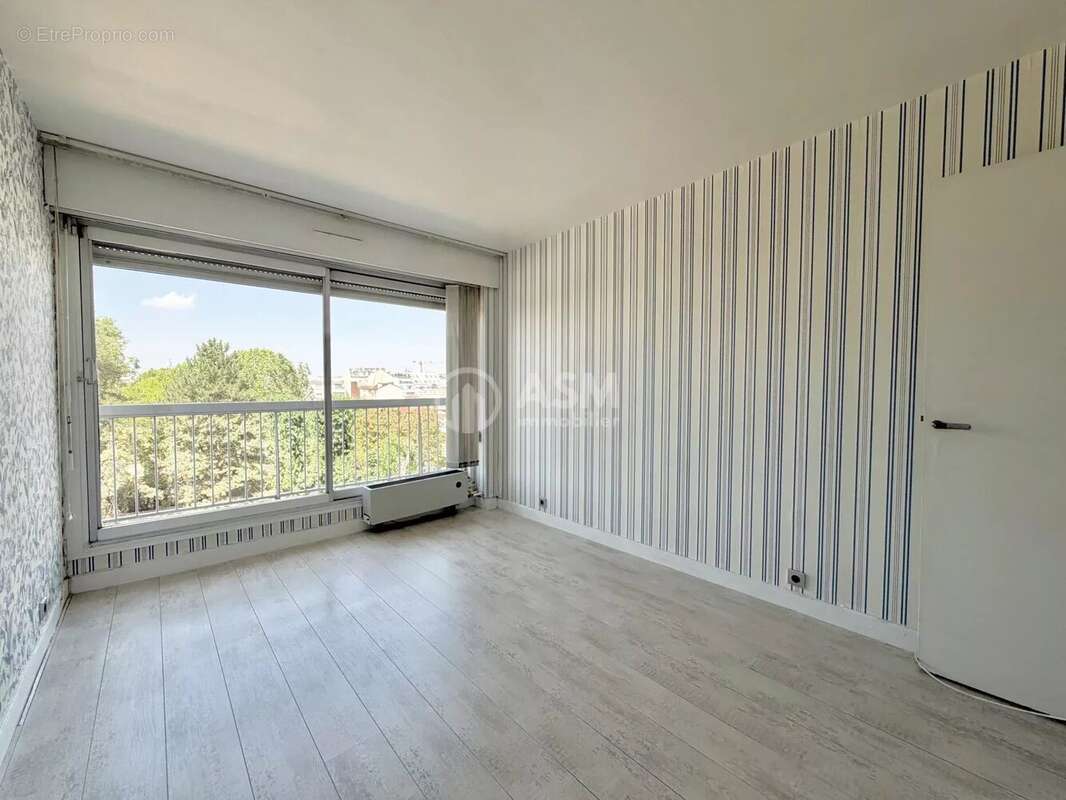 A VENDRE - 3 pièces avec balcons, parking et cave - photo 16