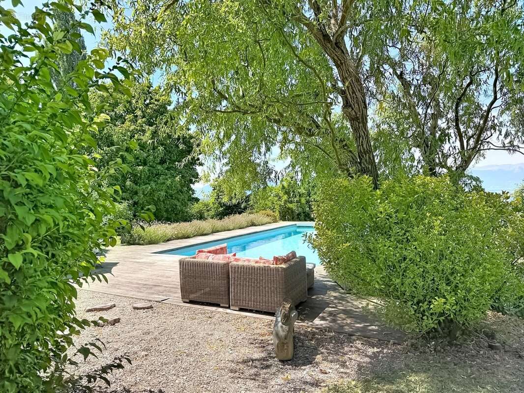 Propriété 7 pièces d'exception 380m2 avec terrain à construire 1000M2 sur les hauteurs de Collonges-sous-Salève – Calme, Vue Jur - photo 26