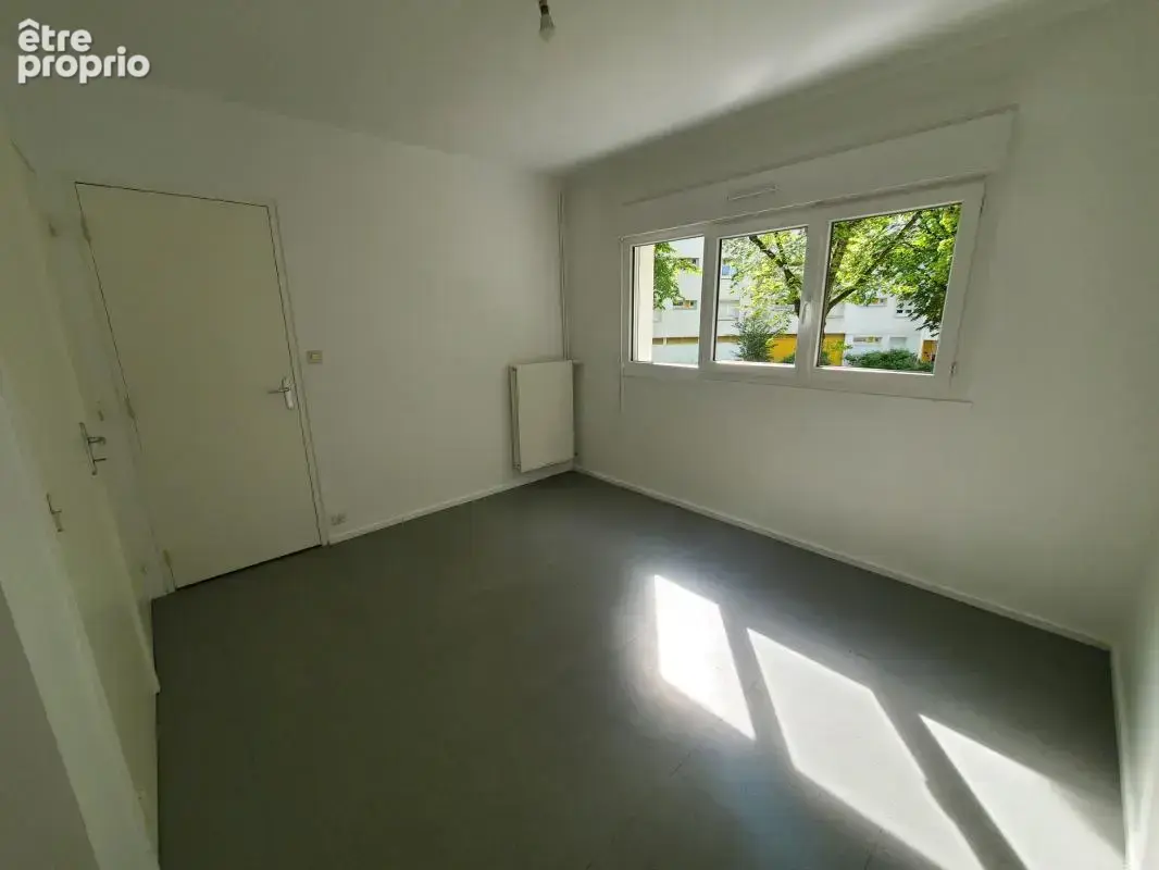 Beau T3 avec balcon, cave et stationnement extérieur - photo 6