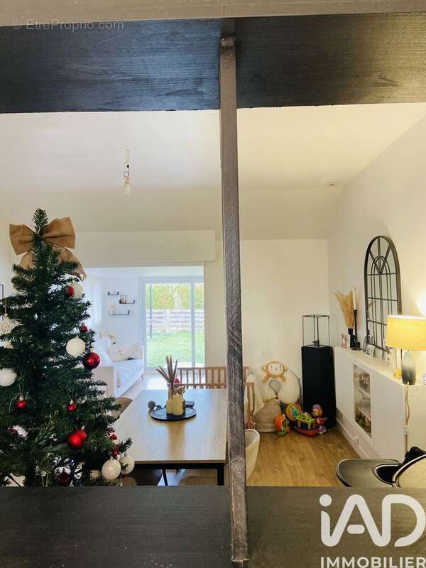 Photo 3 - Maison à SAINS-EN-AMIENOIS