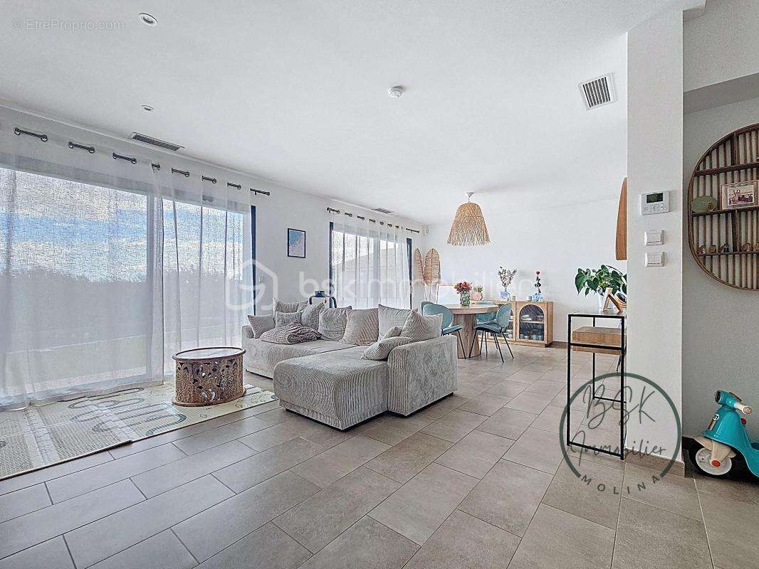 Maison à COLOMBIERS