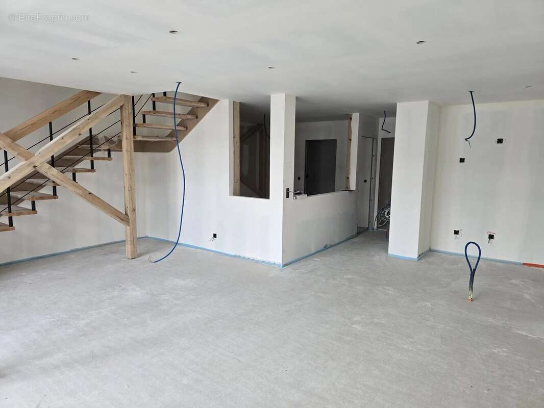 Appartement à NIEDERBRUCK