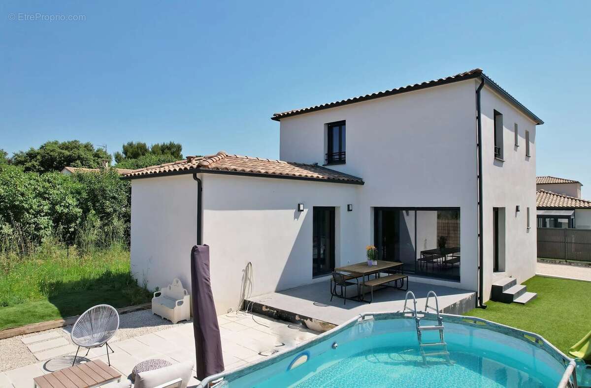 Maison à UZES