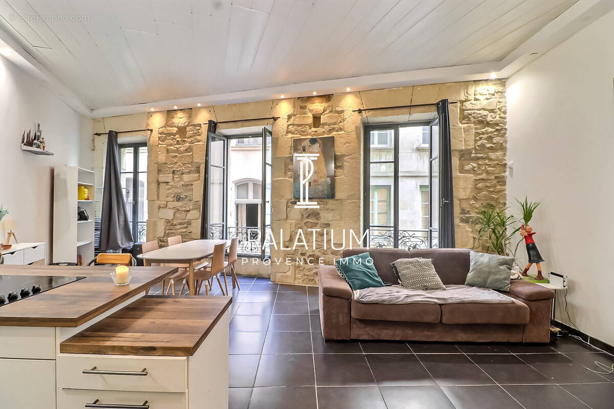 Appartement à NIMES