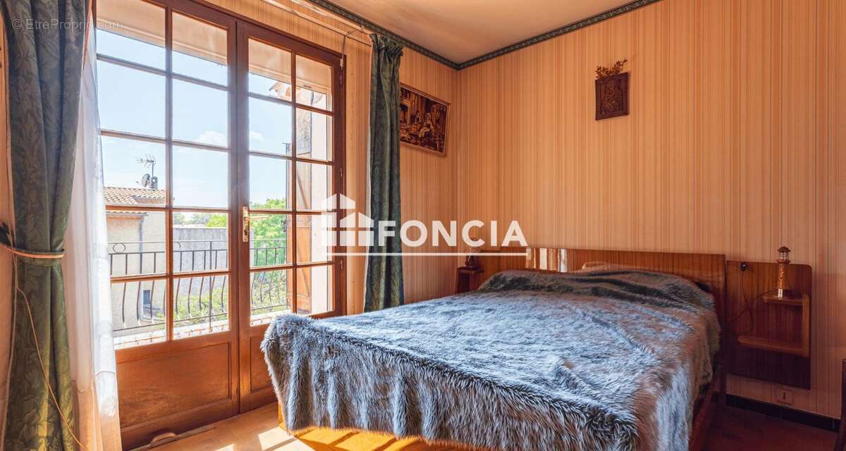 Villa individuelle – Au calme absolu en fond d’impasse - Proche centre-ville - photo 13