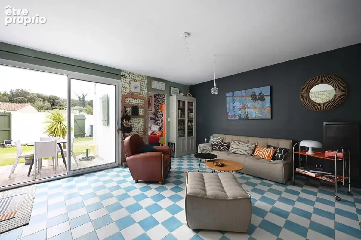 Maison à Sainte Marie De Ré d'environ 120 m² - photo 6