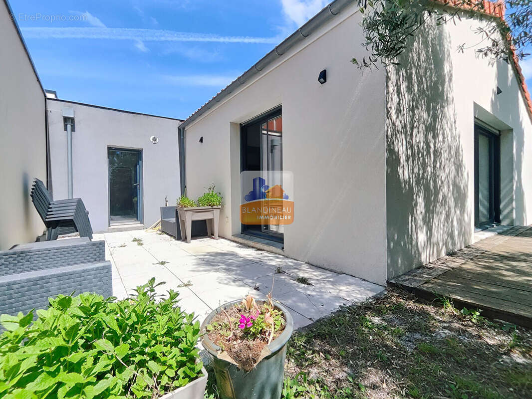 Maison à SAINT-AIGNAN-GRANDLIEU