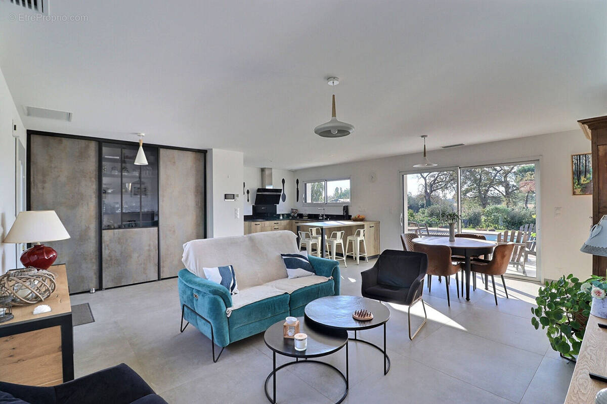 Maison à SAINT-SEVER