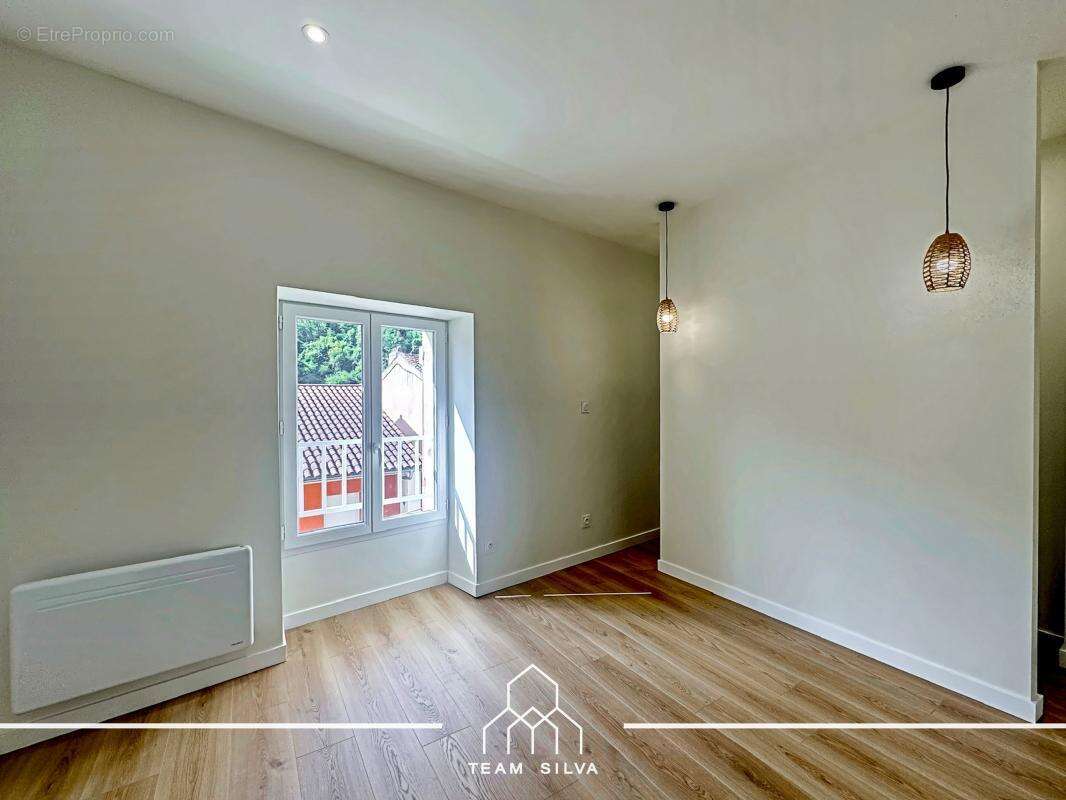 Appartement à GIVORS