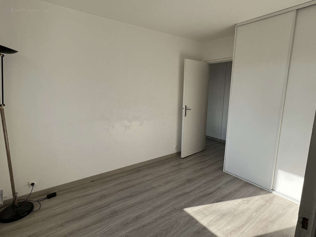 Appartement à MAISONS-ALFORT