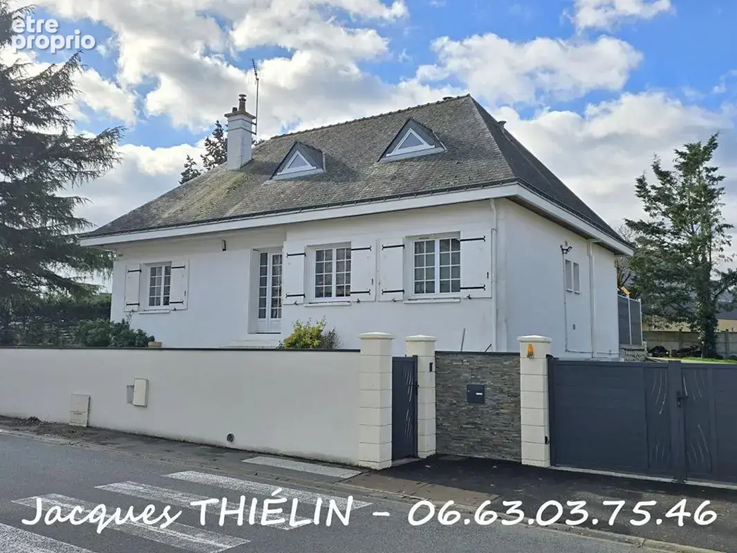 Maison familiale en hyper centre-ville de Longué - photo 14