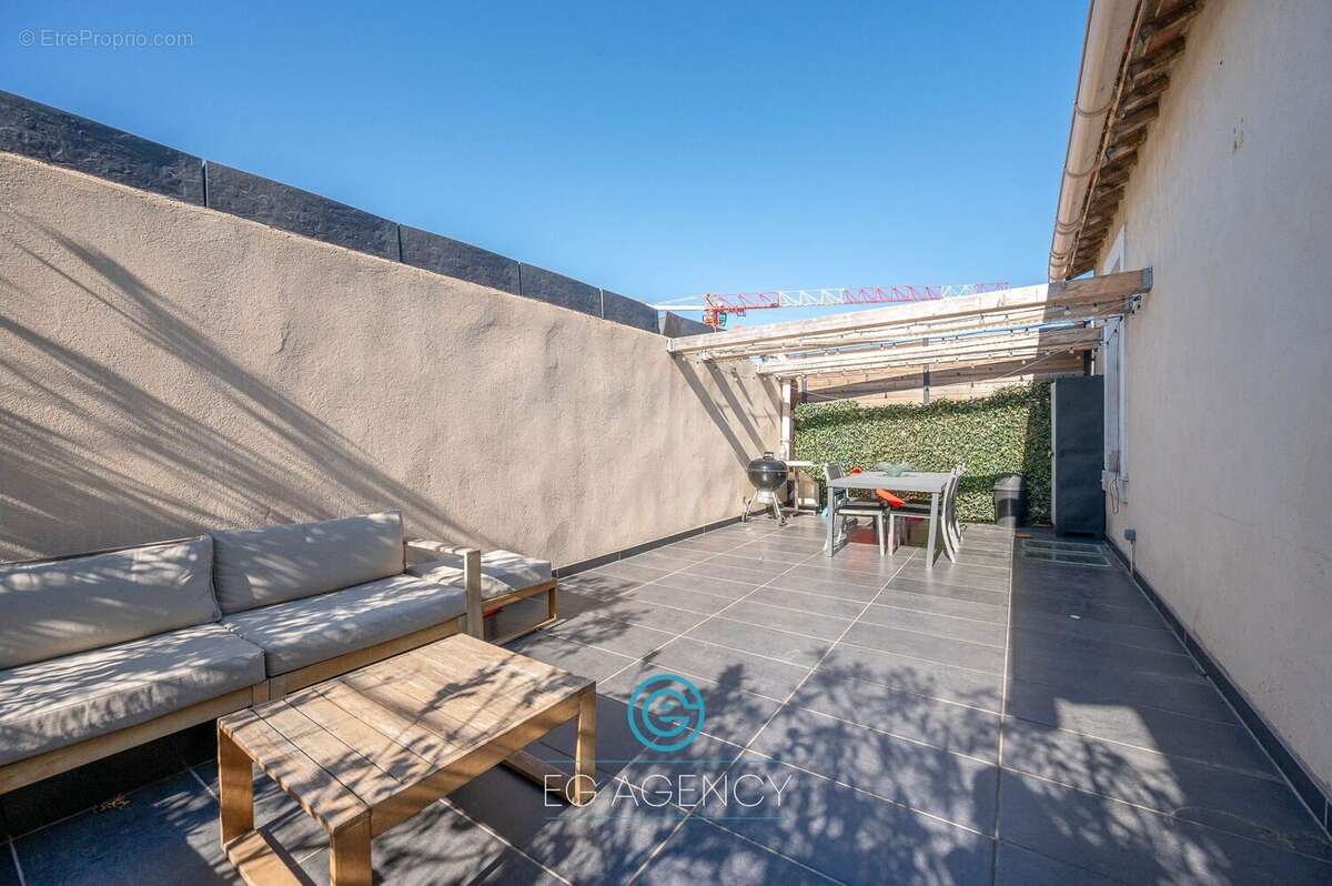Appartement à MARSEILLE-10E