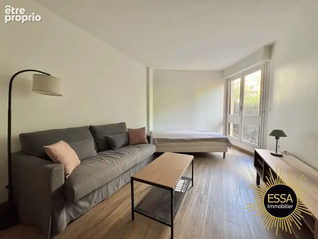 Appartement 1 pièce 28 m² à vendre à Rocquencourt (78150) - photo 4