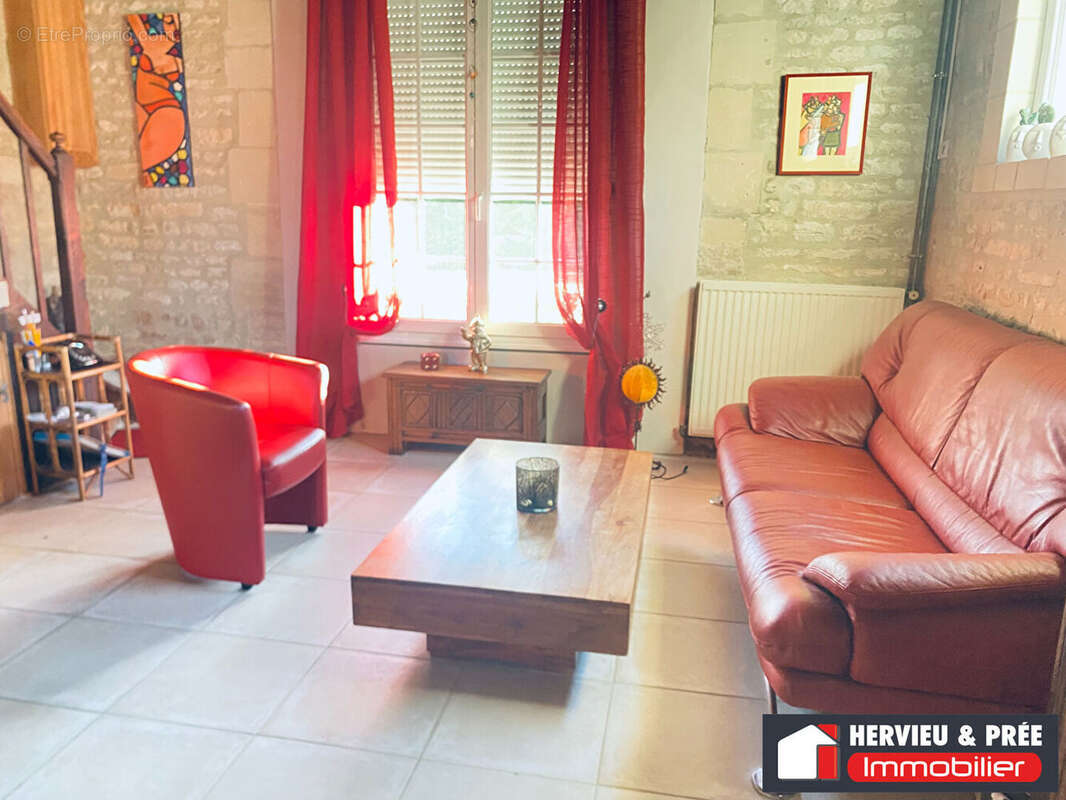 Maison à LION-SUR-MER