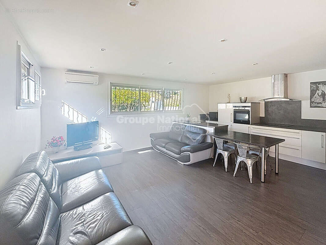 Appartement à PEGOMAS