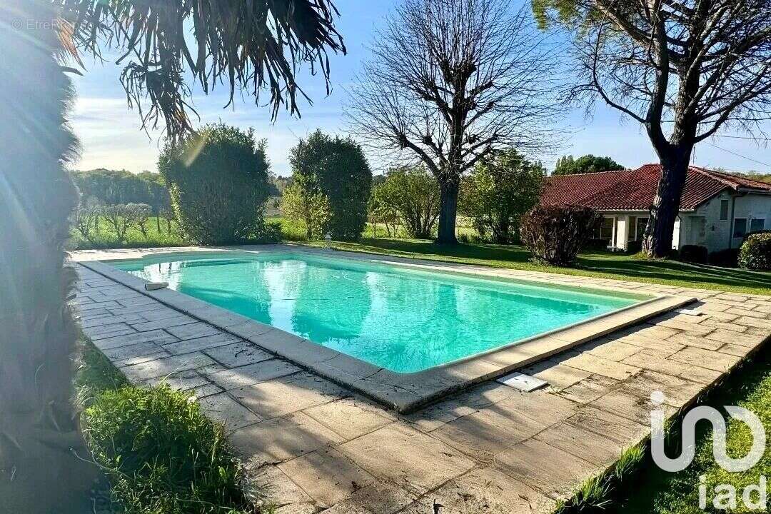 Maison 112 m² à Bessac  - photo 5