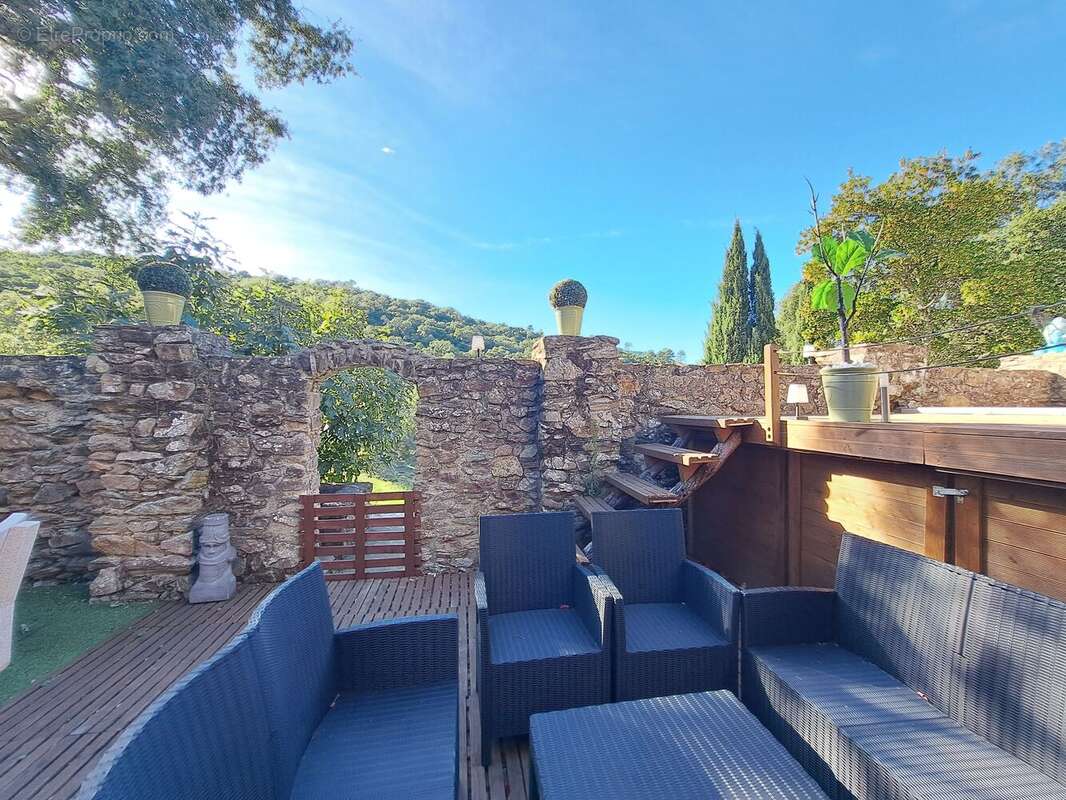 Photo 9 - Maison à COGOLIN