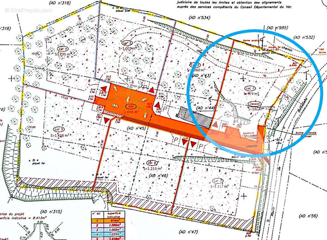 Terrain à VILLECROZE