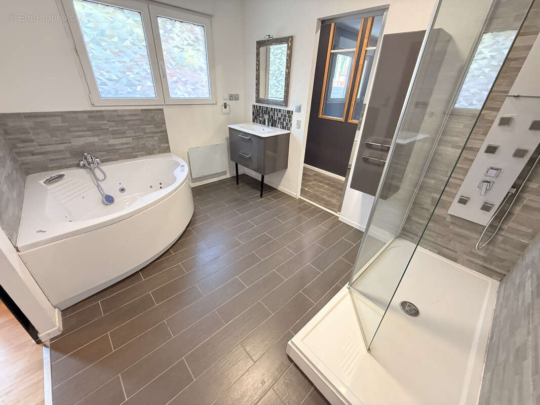 Maison plain pied individuel 3 chambres - photo 9