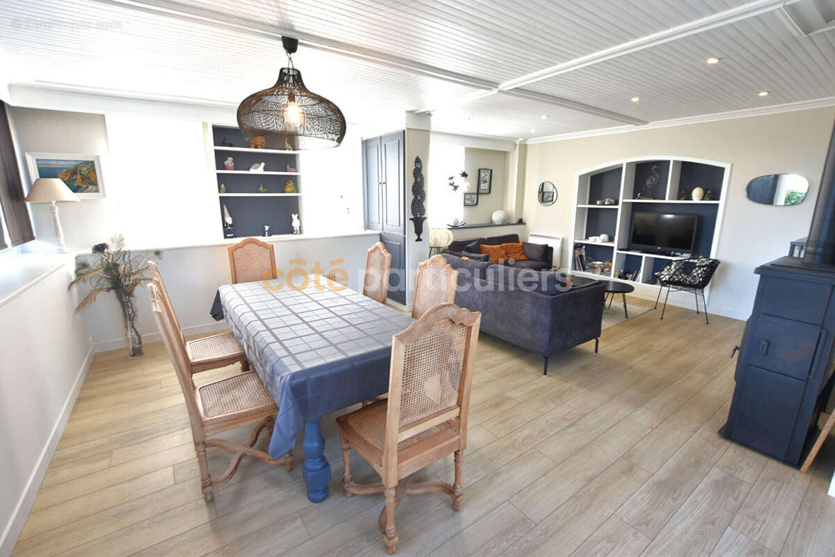 Maison de caractère avec espace commercial de 73 m² - photo 3