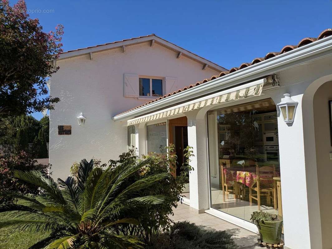 Maison à SAINT-SYLVESTRE-SUR-LOT