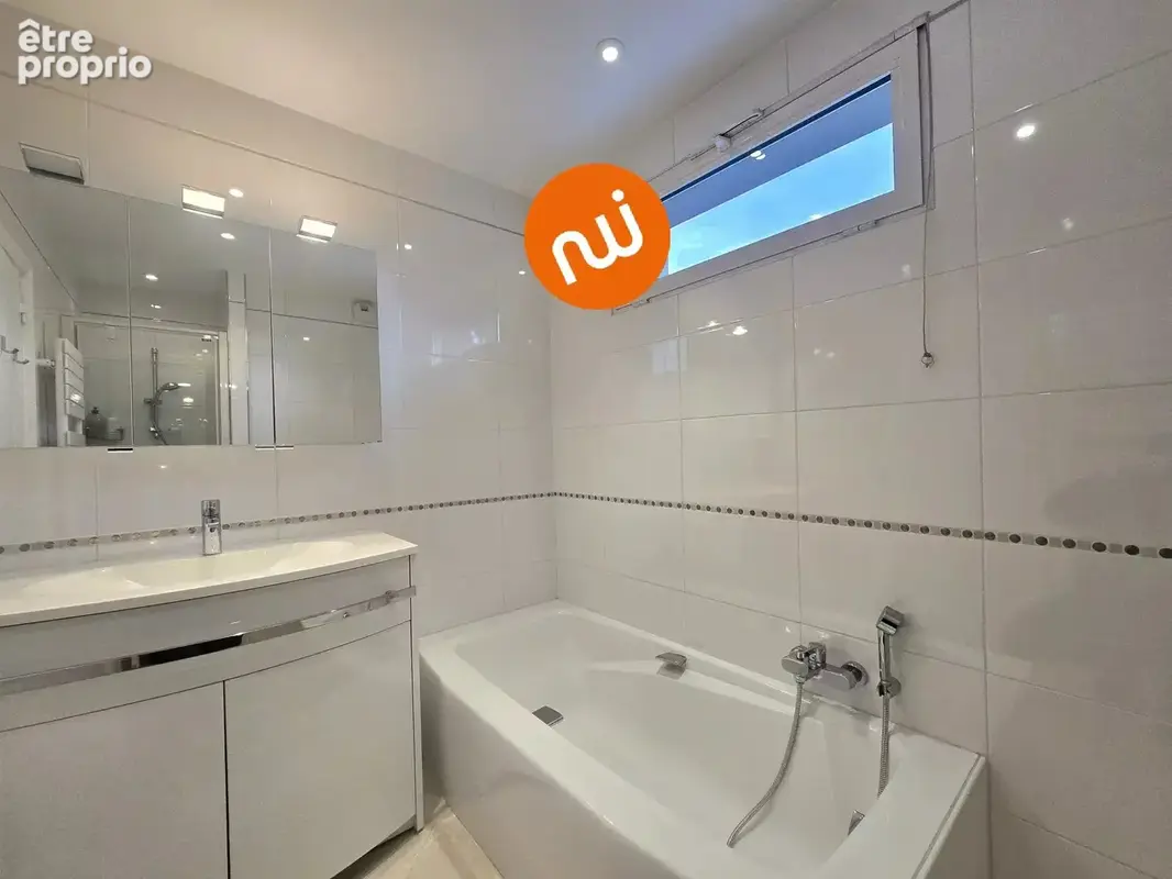 DERNIER ETAGE - Appartement T4 104m² - photo 10