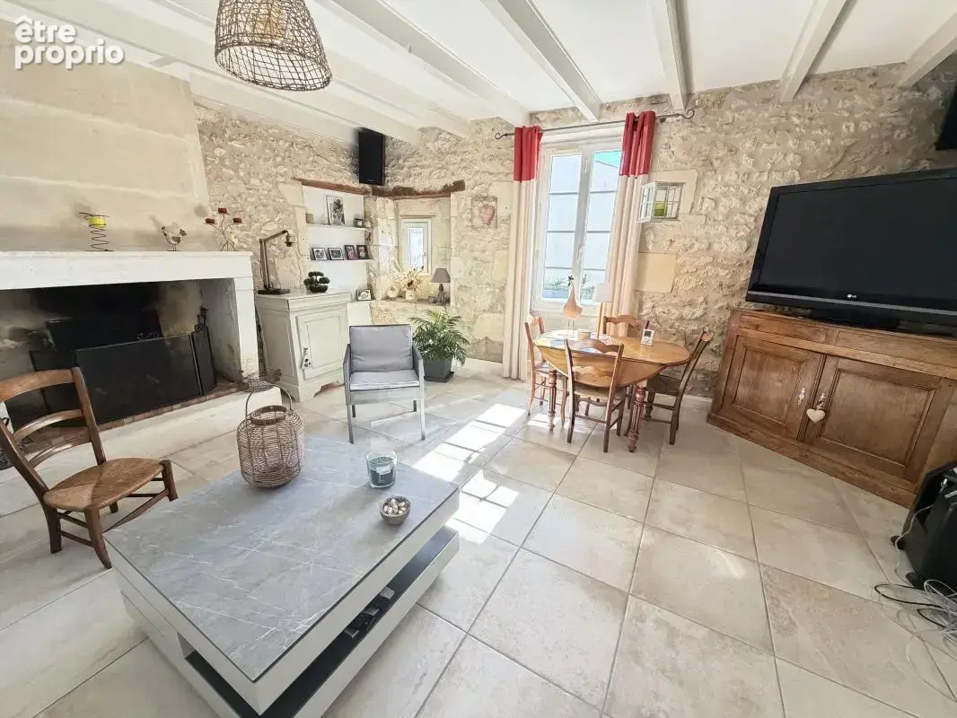 Maison à SEMUSSAC