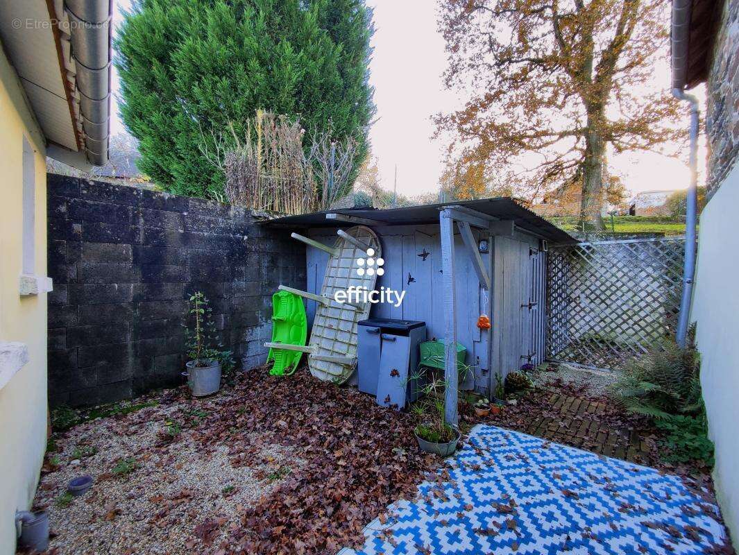 Maison à SIXT-SUR-AFF