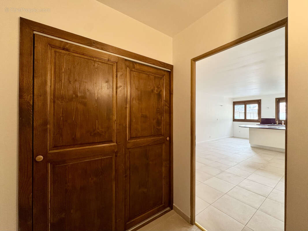 Appartement à COULOMMIERS