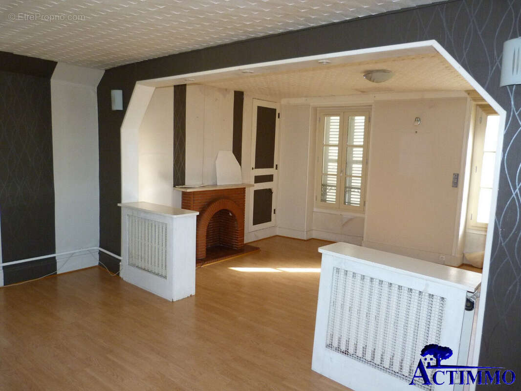 Appartement à JOIGNY