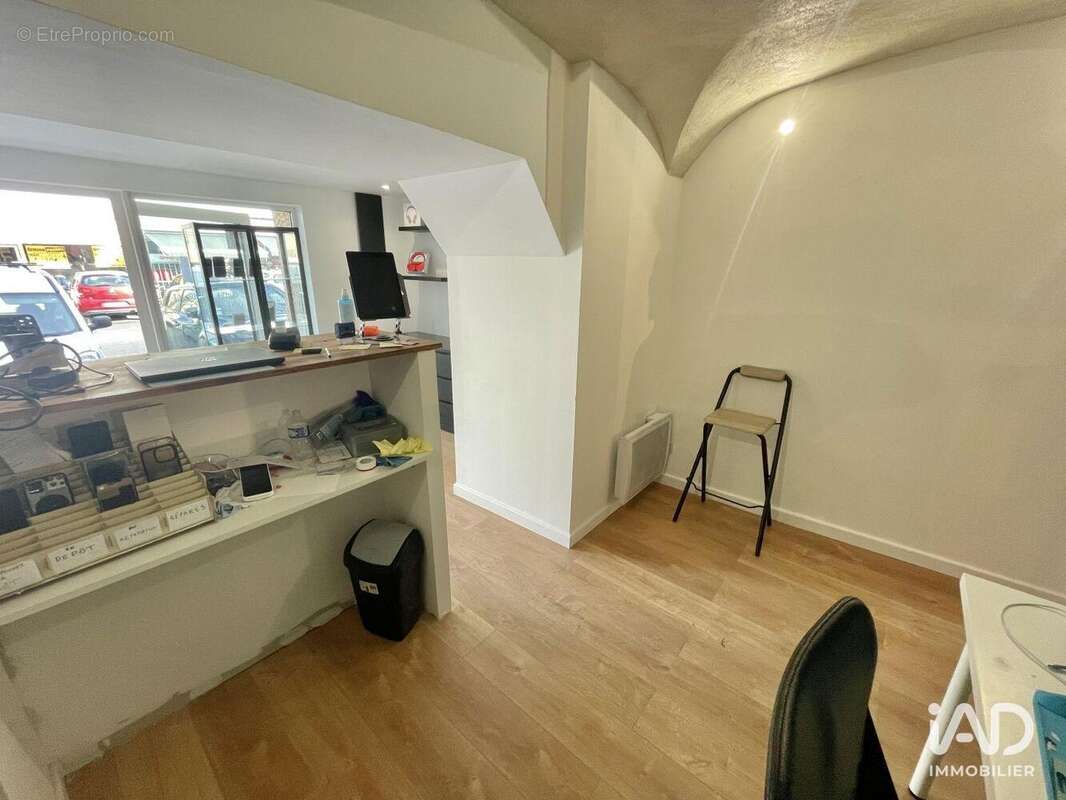 Photo 6 - Commerce à MARGUERITTES