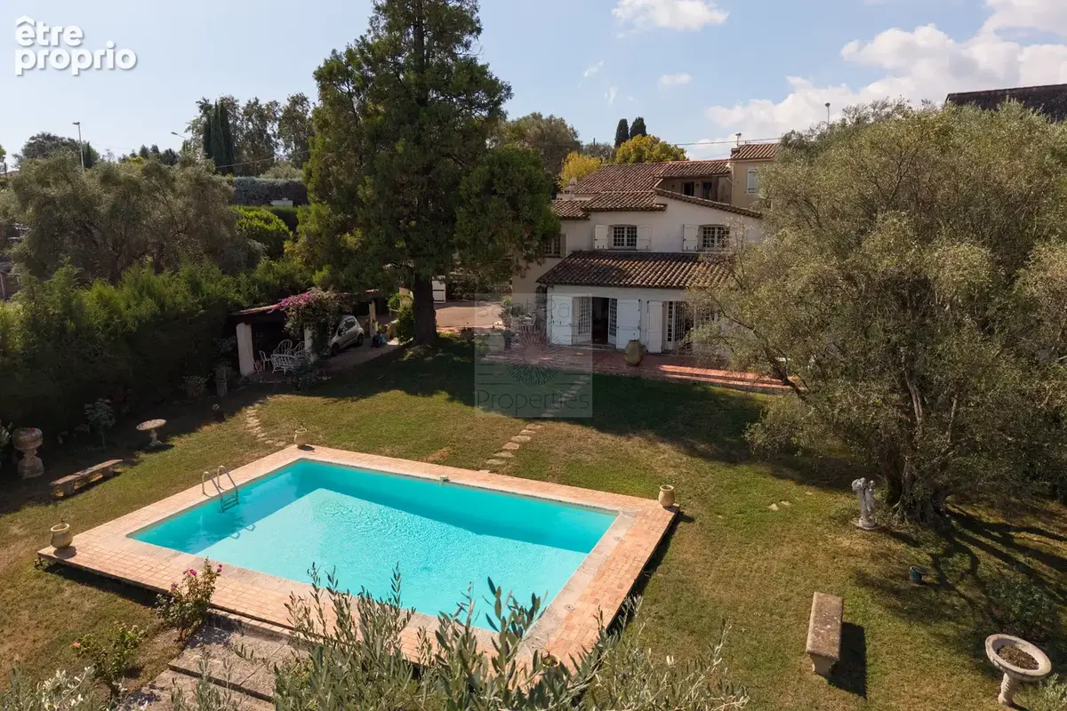 Photo Maison à La Colle-Sur-Loup au prix de 1 370 000€