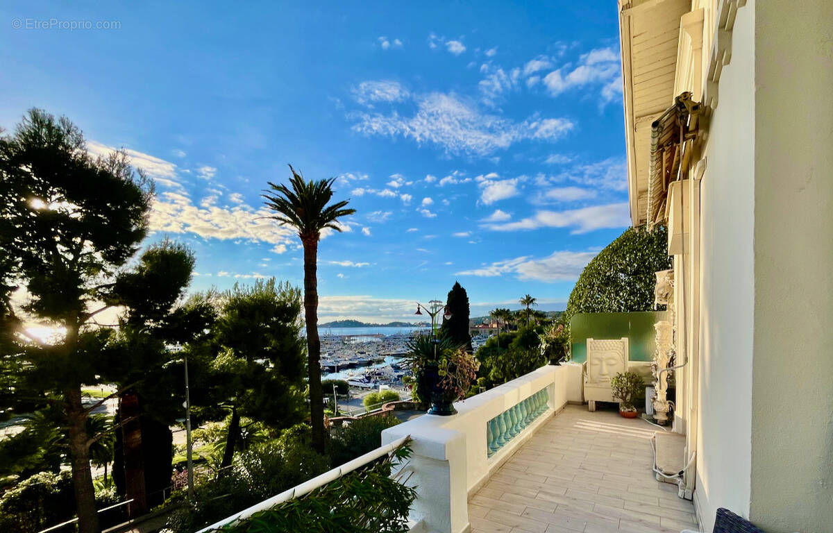 Appartement à BEAULIEU-SUR-MER