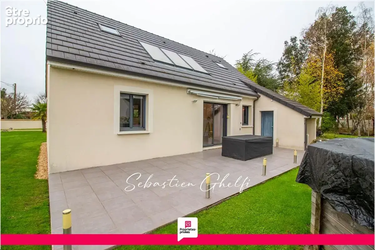 Maison avec 4 chambres- 2 salles d''eau-2 wc-cellier-garage - photo 18