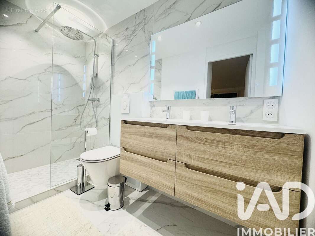 Photo 9 - Appartement à SAINT-TROPEZ