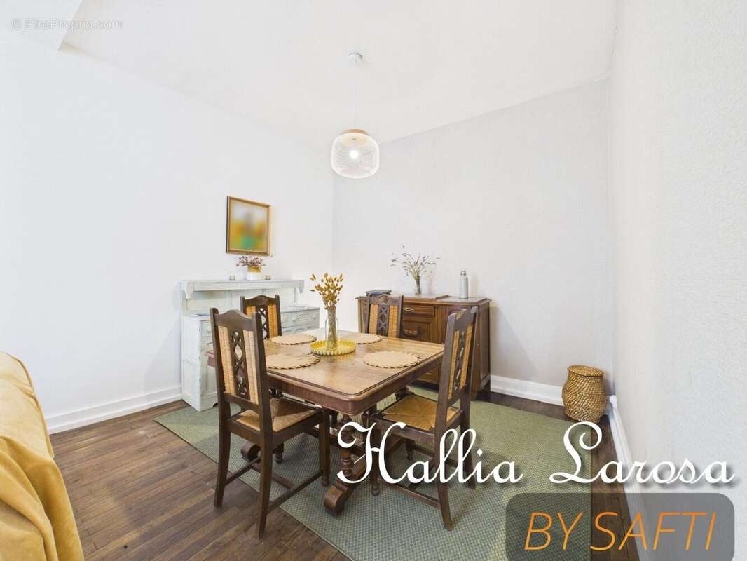 Photo 2 - Maison à MONTMORILLON